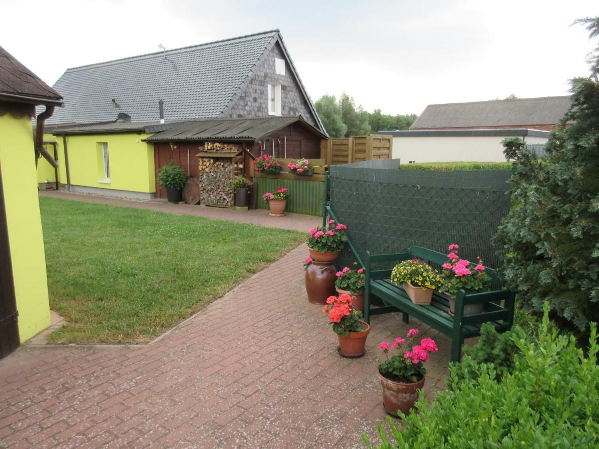Ferienwohnung Rogge 스탕달 외부 사진